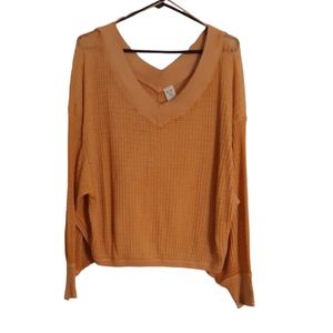 Free People We The Free Small Southside V-Neck Wide Sleeve Thin Knit Thermal Top